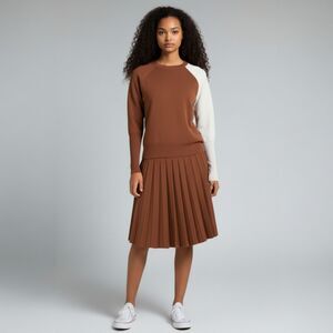 Aleeza Paris  Wonder Skirt Brown Pleated Knee Length Size S NWT